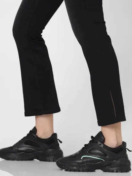 BLACK MID RISE PETRA BOOTCUT JEANS - Image 3