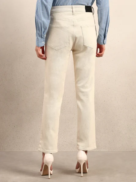 ECRU ANKLE LENGTH STRAIGHT FIT JEANS - Image 4