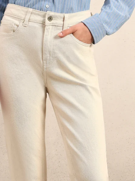 ECRU ANKLE LENGTH STRAIGHT FIT JEANS - Image 2